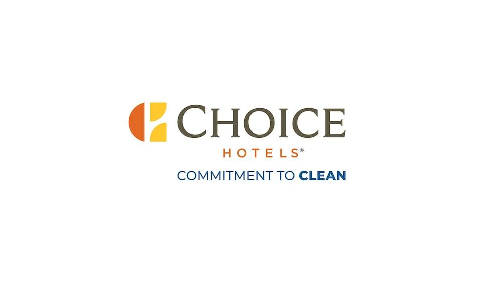 Comfort Inn Wethersfield - Hartford Екстериор снимка