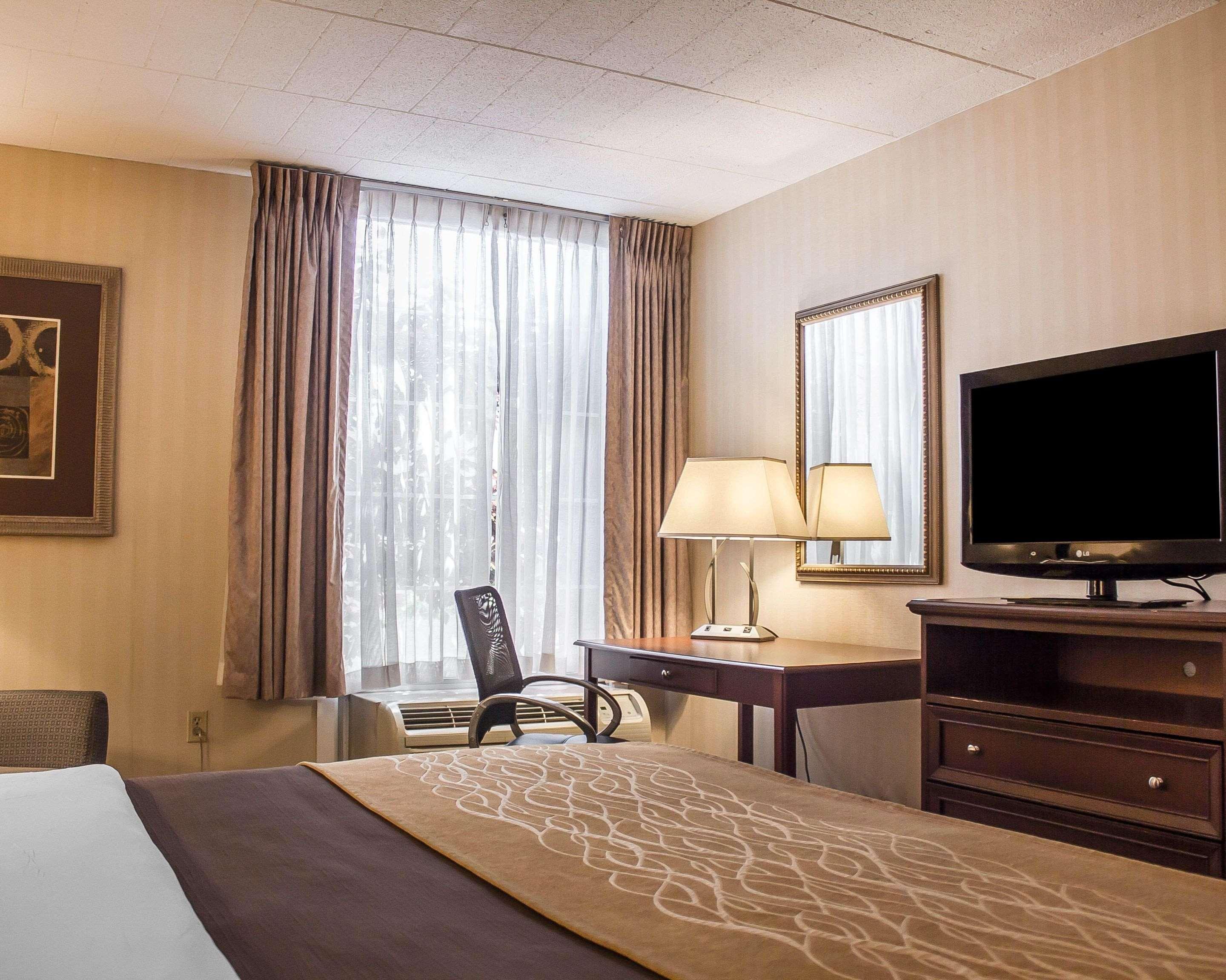 Comfort Inn Wethersfield - Hartford Екстериор снимка