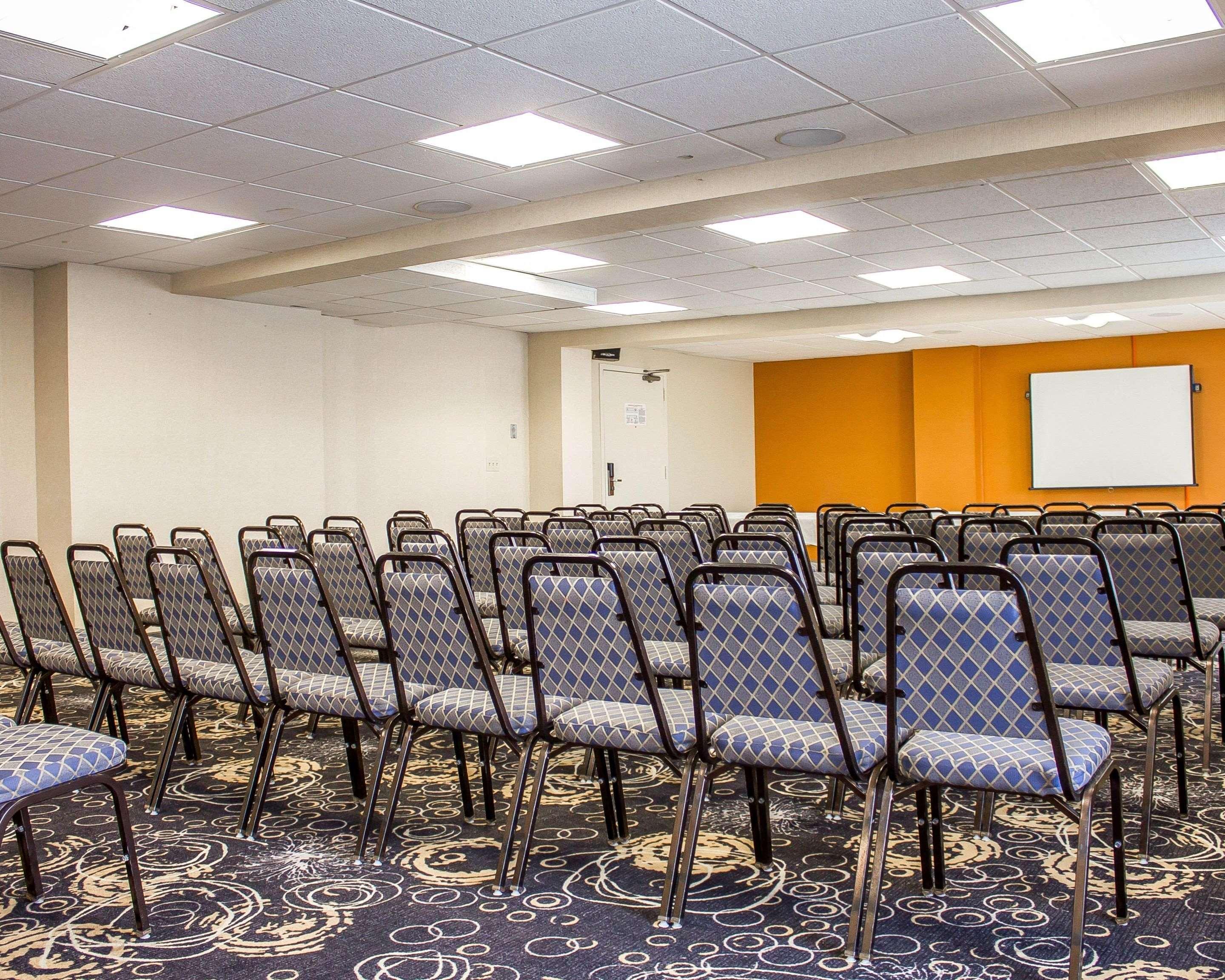Comfort Inn Wethersfield - Hartford Екстериор снимка