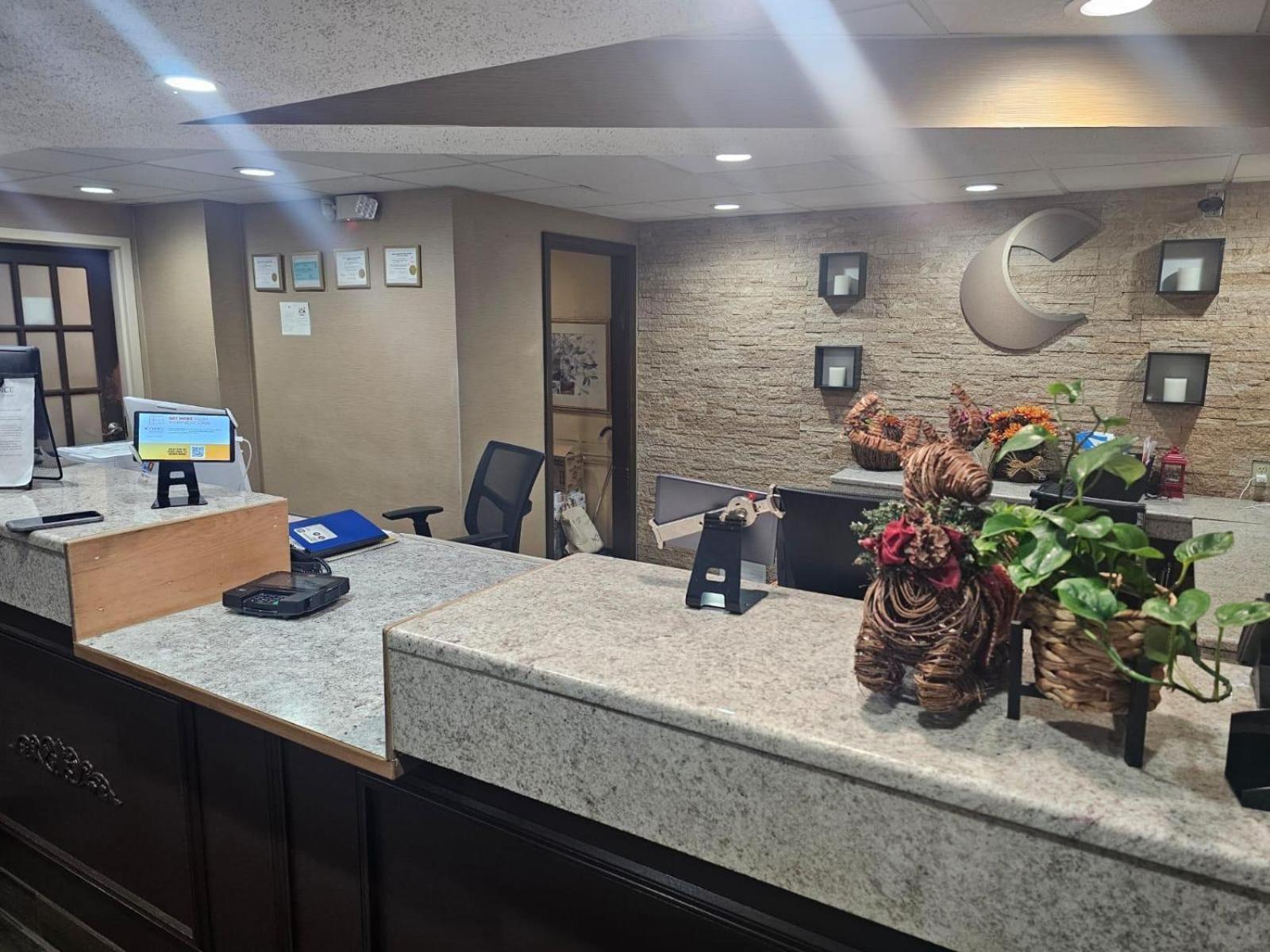 Comfort Inn Wethersfield - Hartford Екстериор снимка